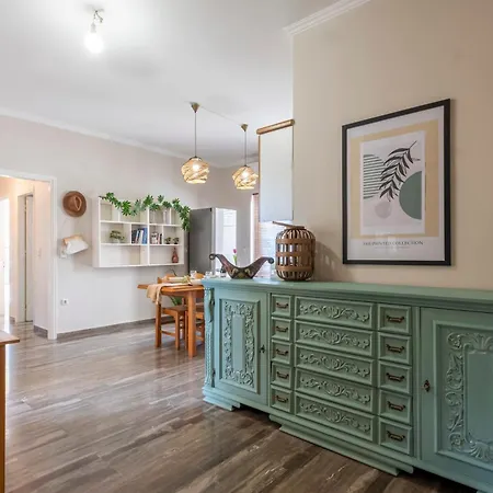 Apartment Live Like A Local